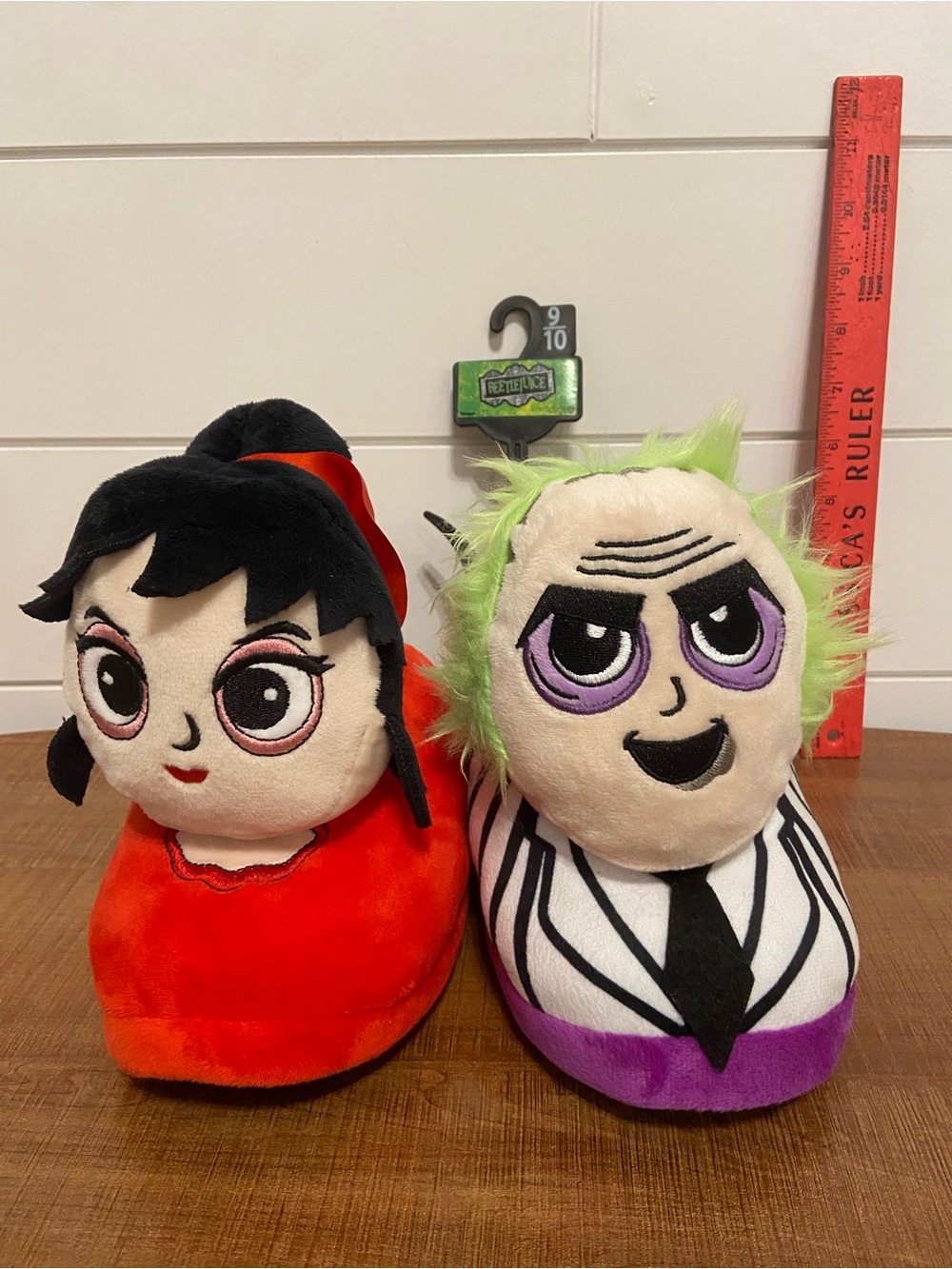 NWT The Nightmare Before Christmas Beetlejuice Plush Slippers Set - Red & Green